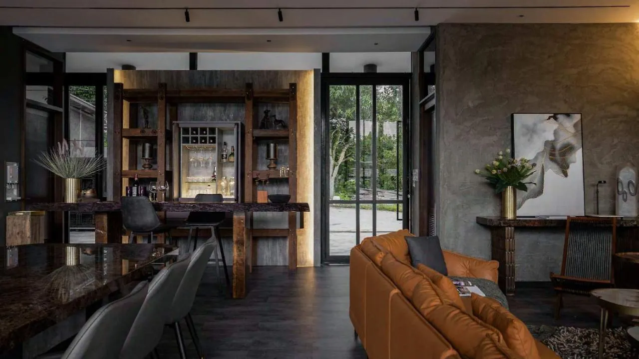 Вилла Yi Luxury Villa, Букит-Мертаджам