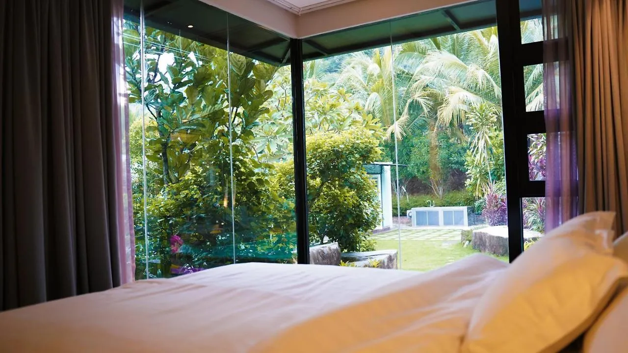 Yi Luxury Villa, Букит-Мертаджам