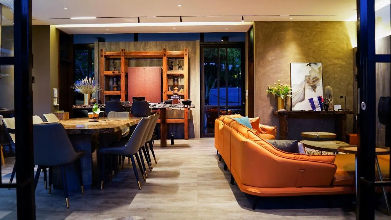 Yi Luxury Villa, Букит-Мертаджам Малайзия